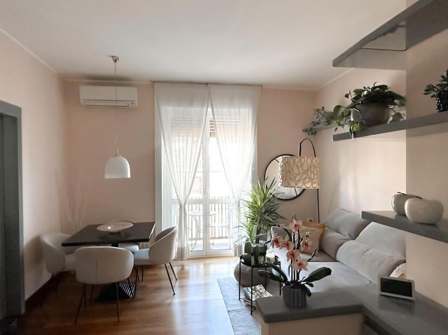Appartement Bright Terrace-garden Milan